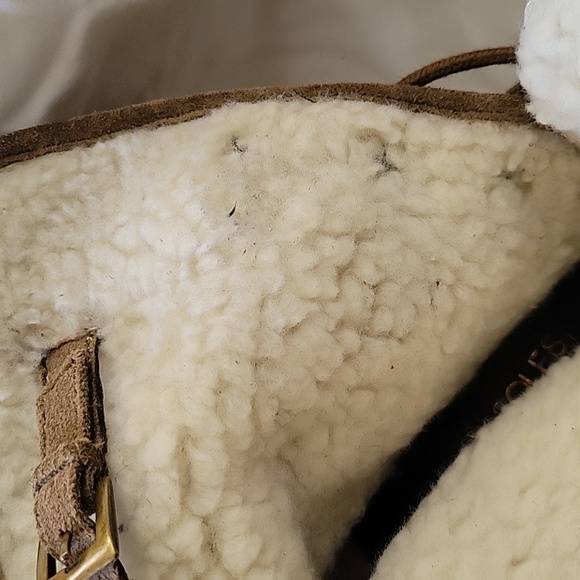 Aerosole Short Suede Lace-up Boots w/Faux Fur lining Olive Color Size 6.5 - Picture 7 of 8